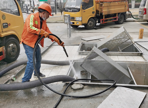 东凤镇隔油池清理