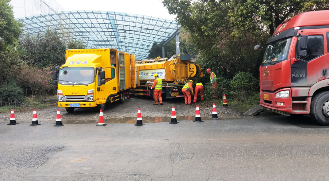 东凤镇成区雨污水管网“四位一体”检测疏通项目